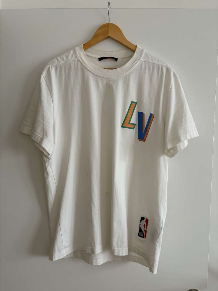 LV NBA tričko