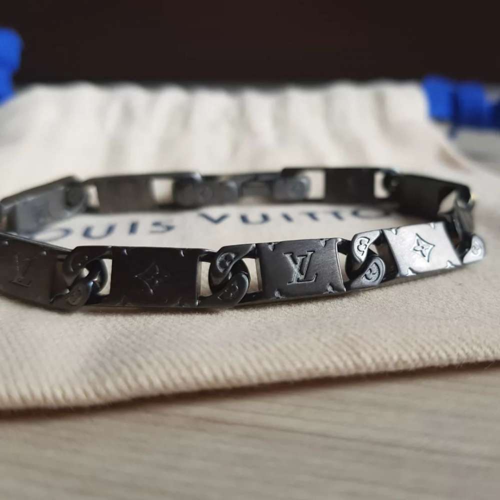 Louis Vuitton Tied Up