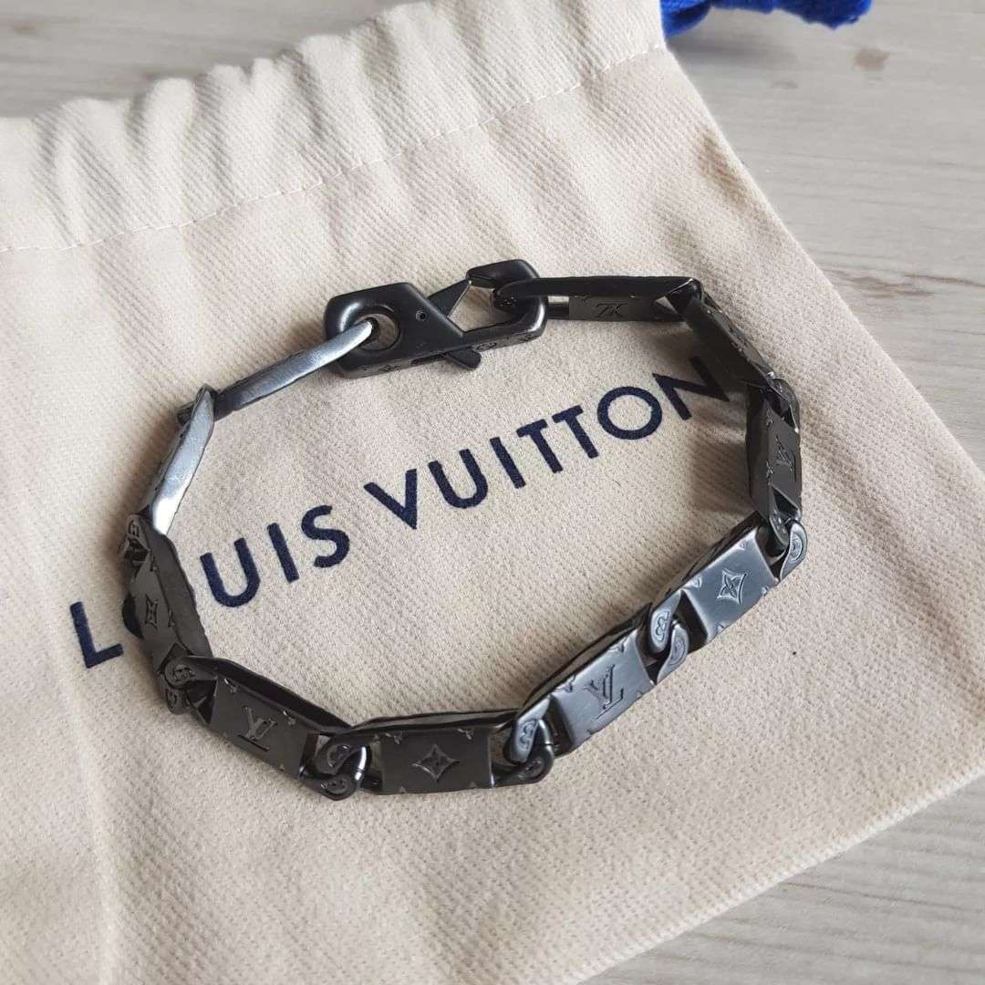 Louis Vuitton Tied Up