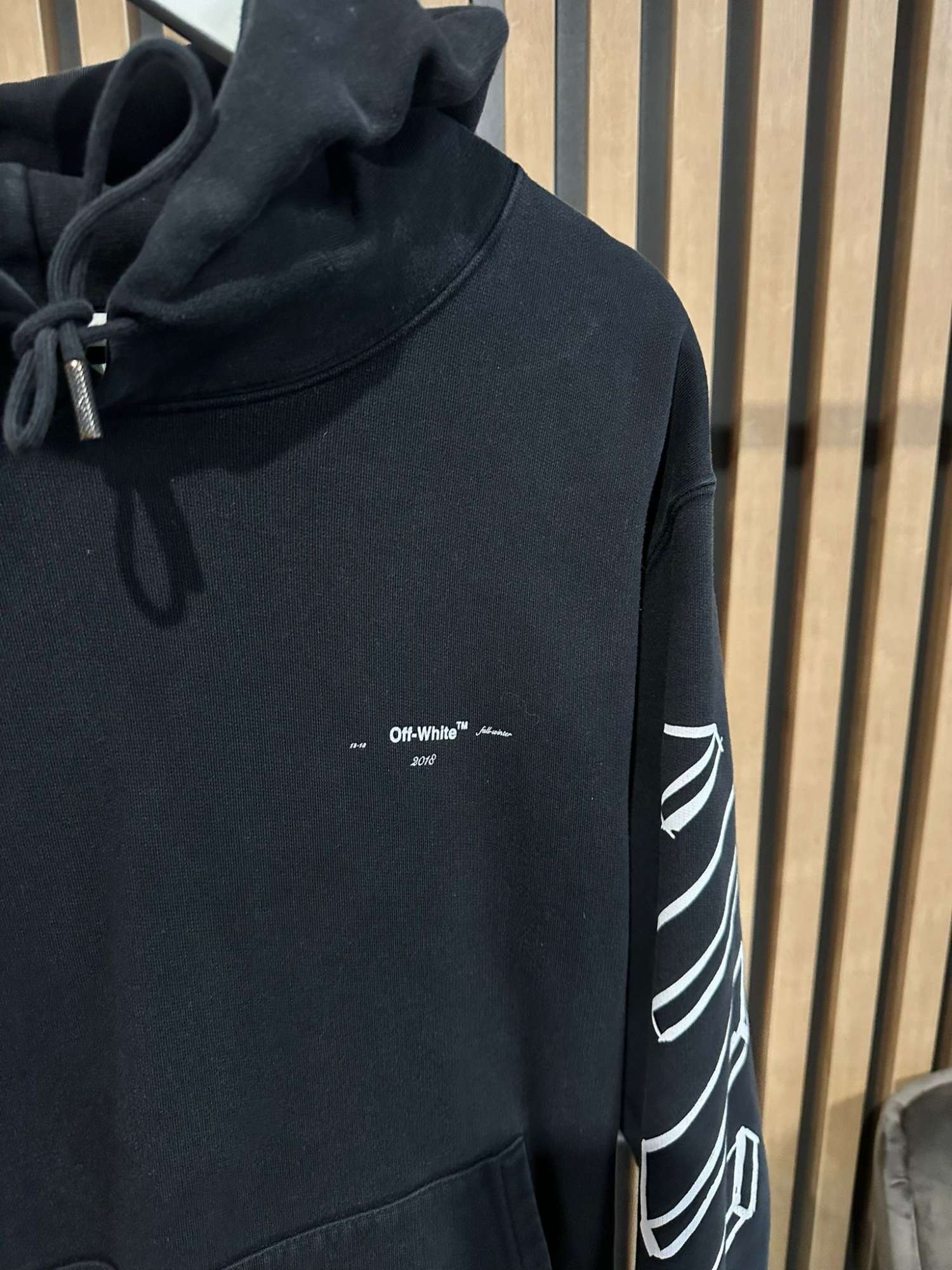 Off white mikina