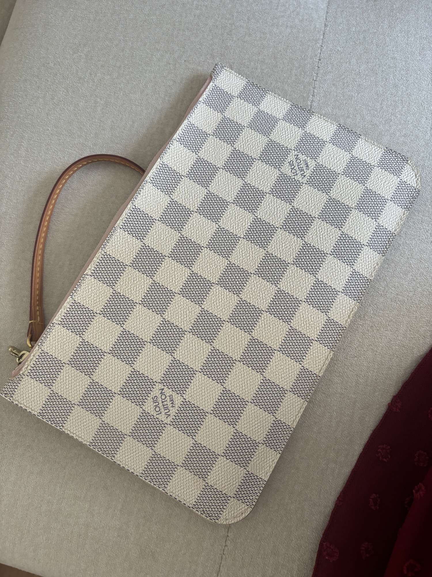 Pochette z Neverfull