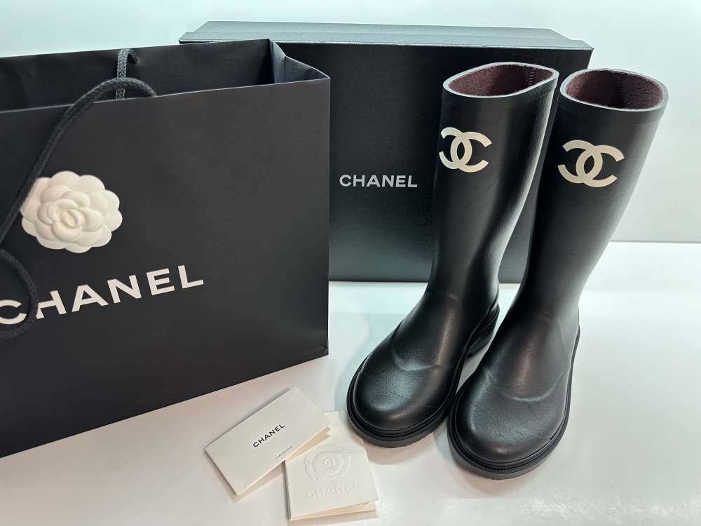 Chanel gumaky 39