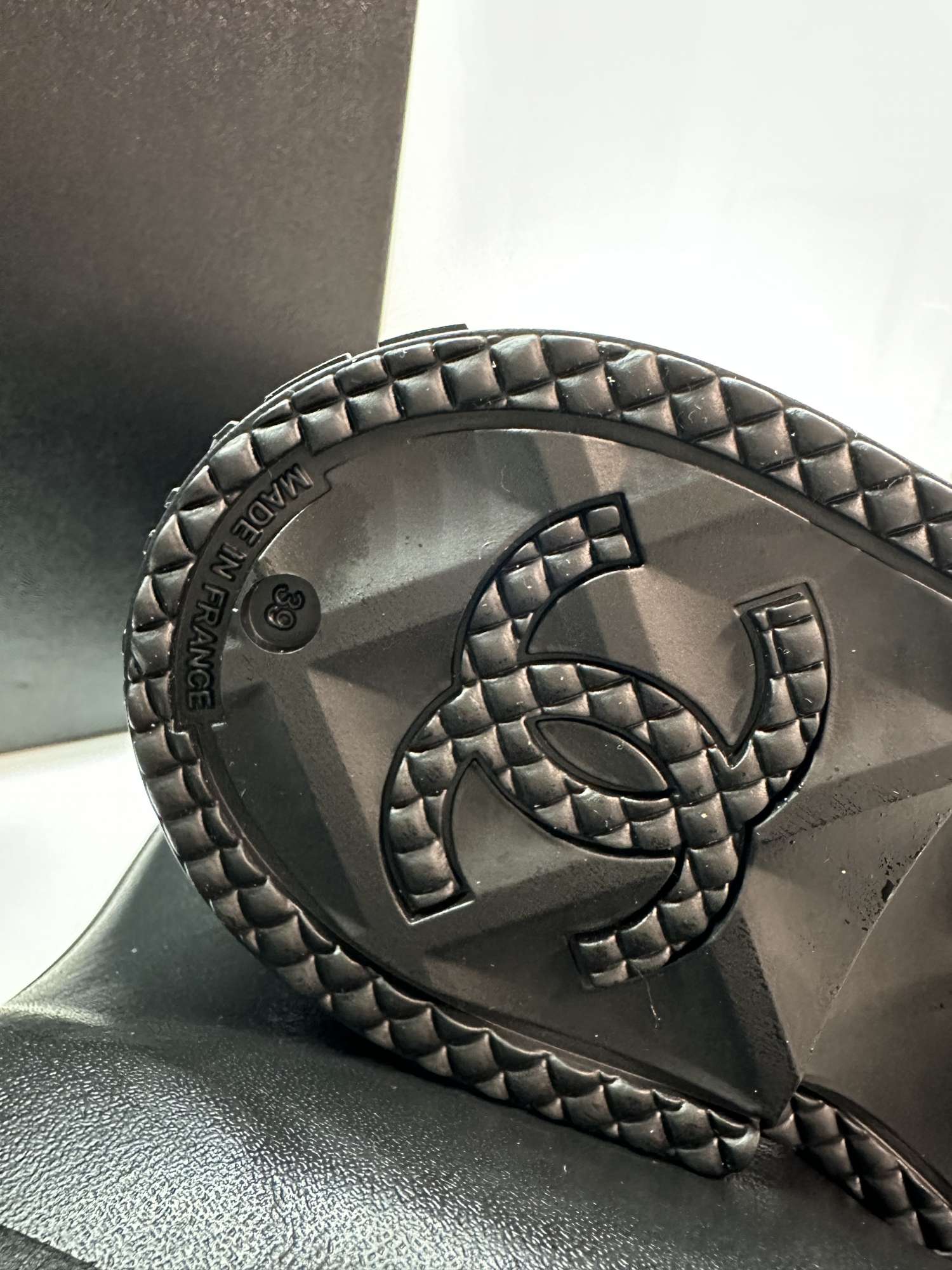 Chanel gumaky 39