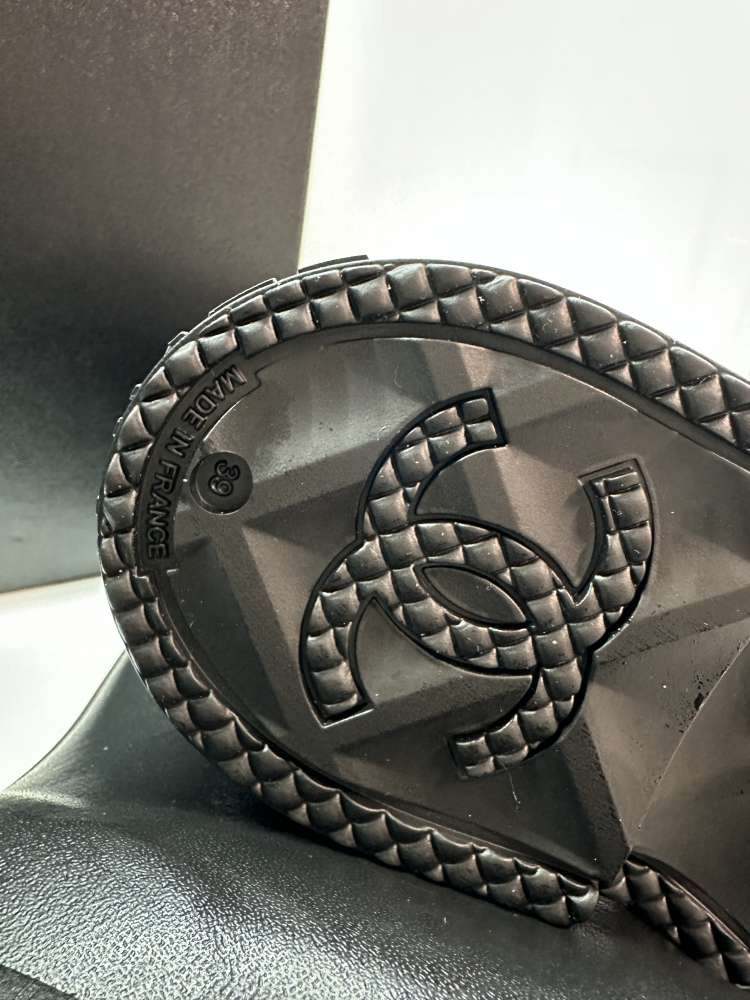Chanel gumaky 39