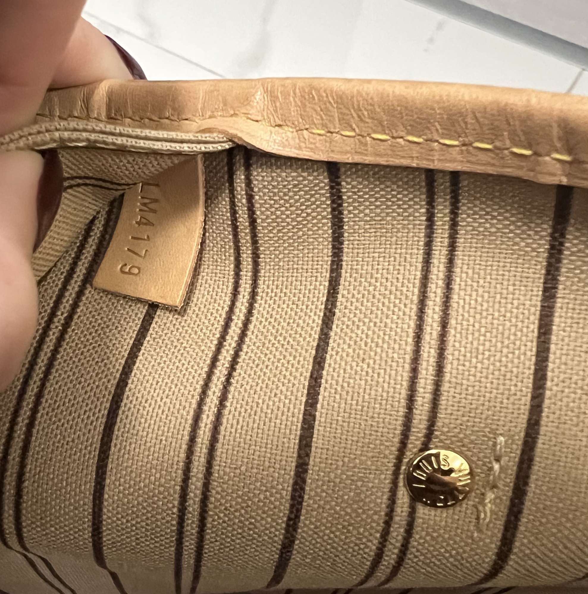 Louis Vuitton Neverfull MM