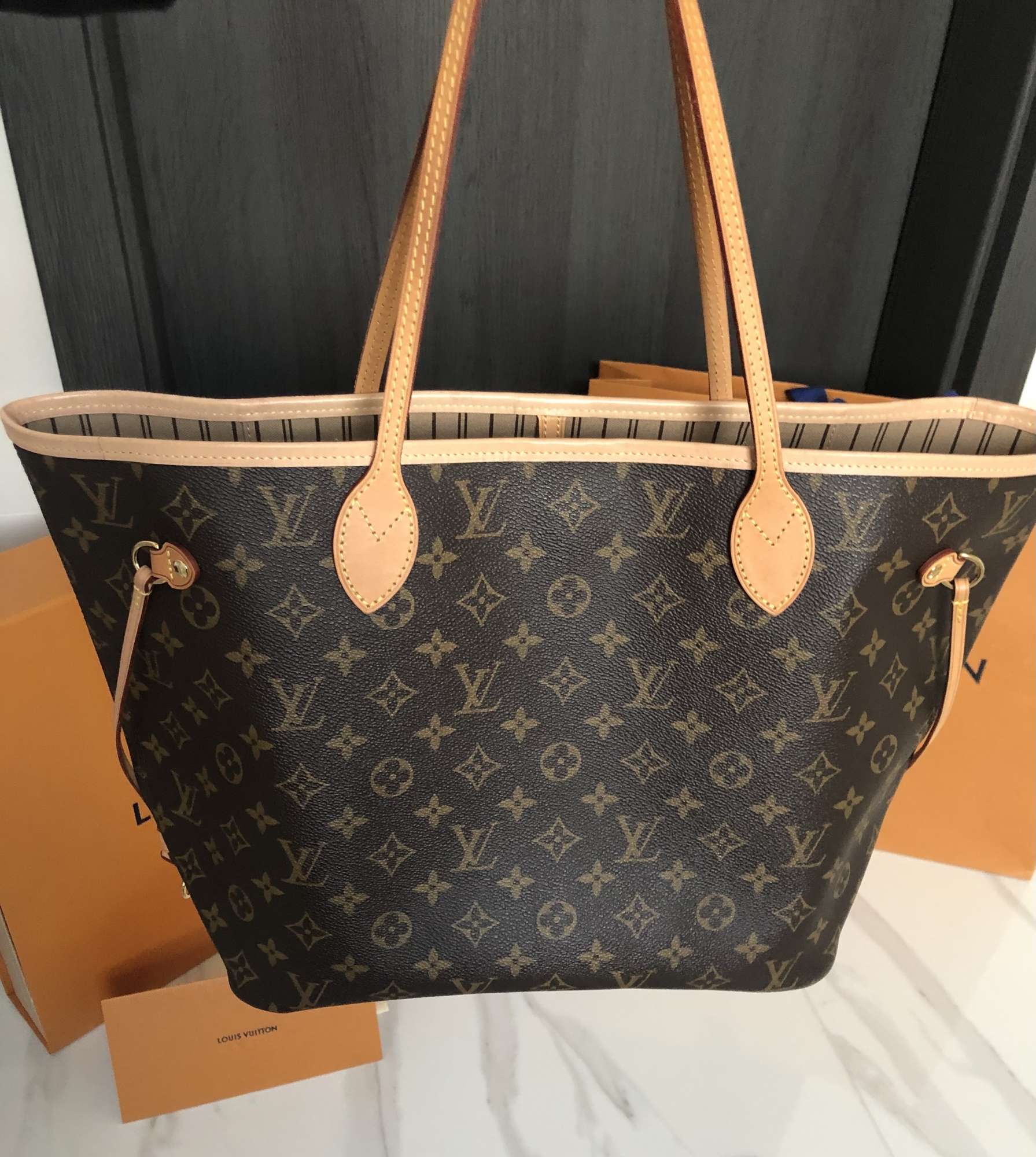 Louis Vuitton Neverfull MM