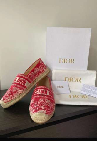 https://vipluxury.sk/Dior espadrille