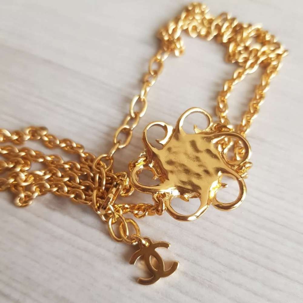 Choker Chanel
