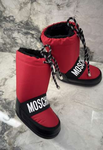 https://vipluxury.sk/Moschino snehule 29-31