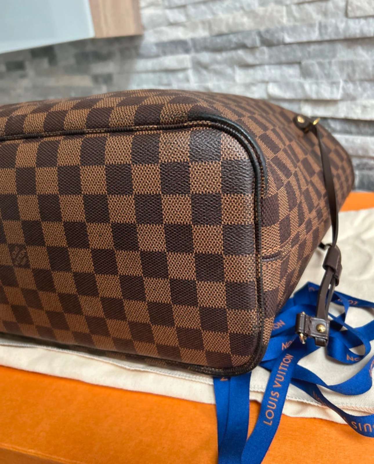 Louis Vuitton Neverfull