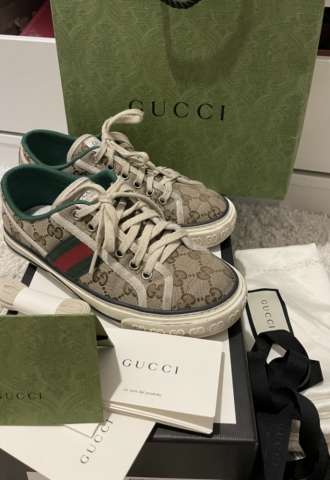 https://vipluxury.sk/Gucci tennis 1977 trainers