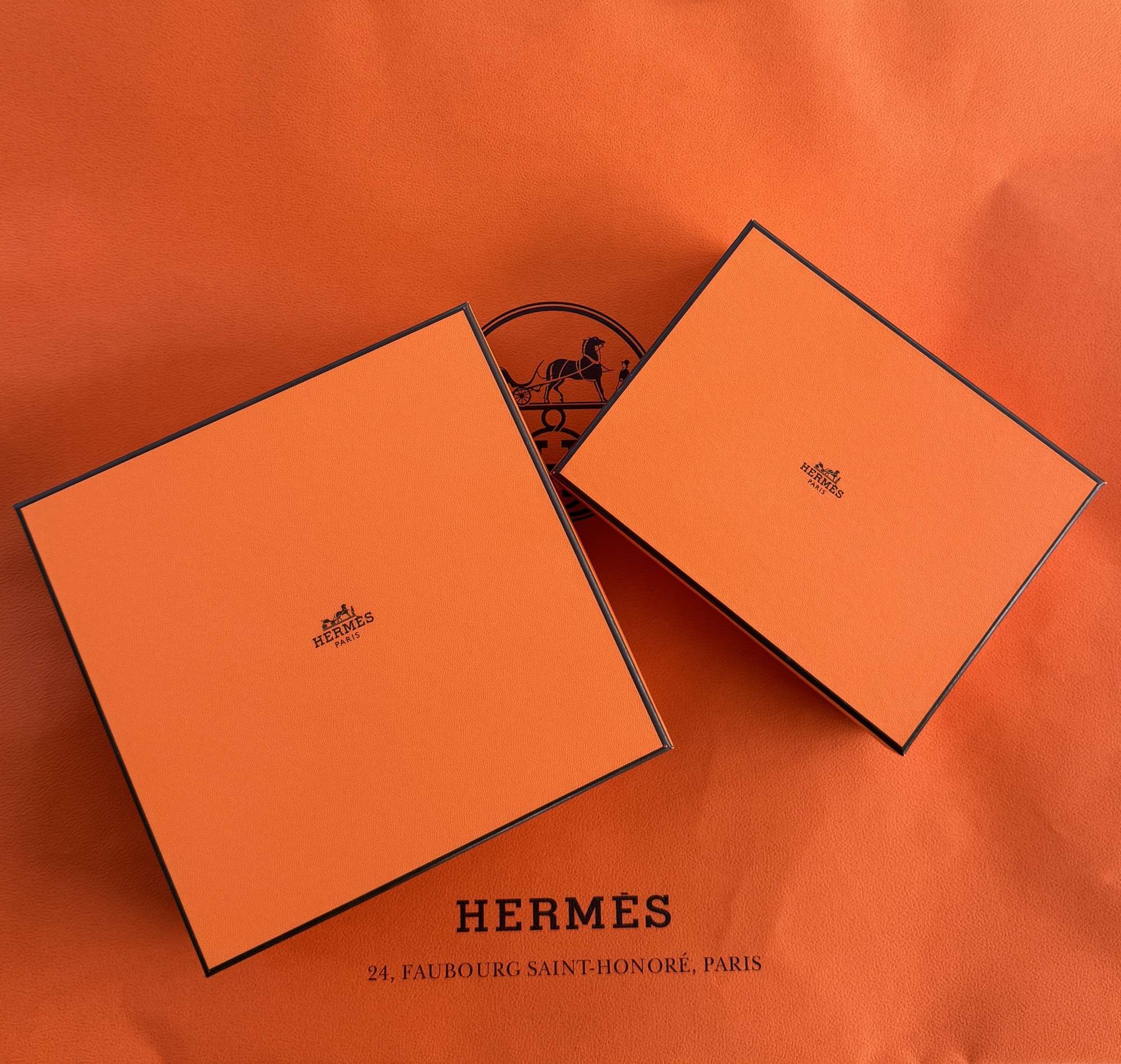 Hermès Constance Slim + Pop H opasok vo veľkosti 75