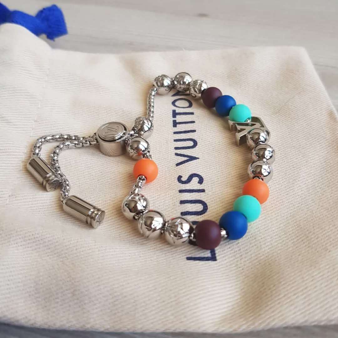 Louis Vuitton Naramek