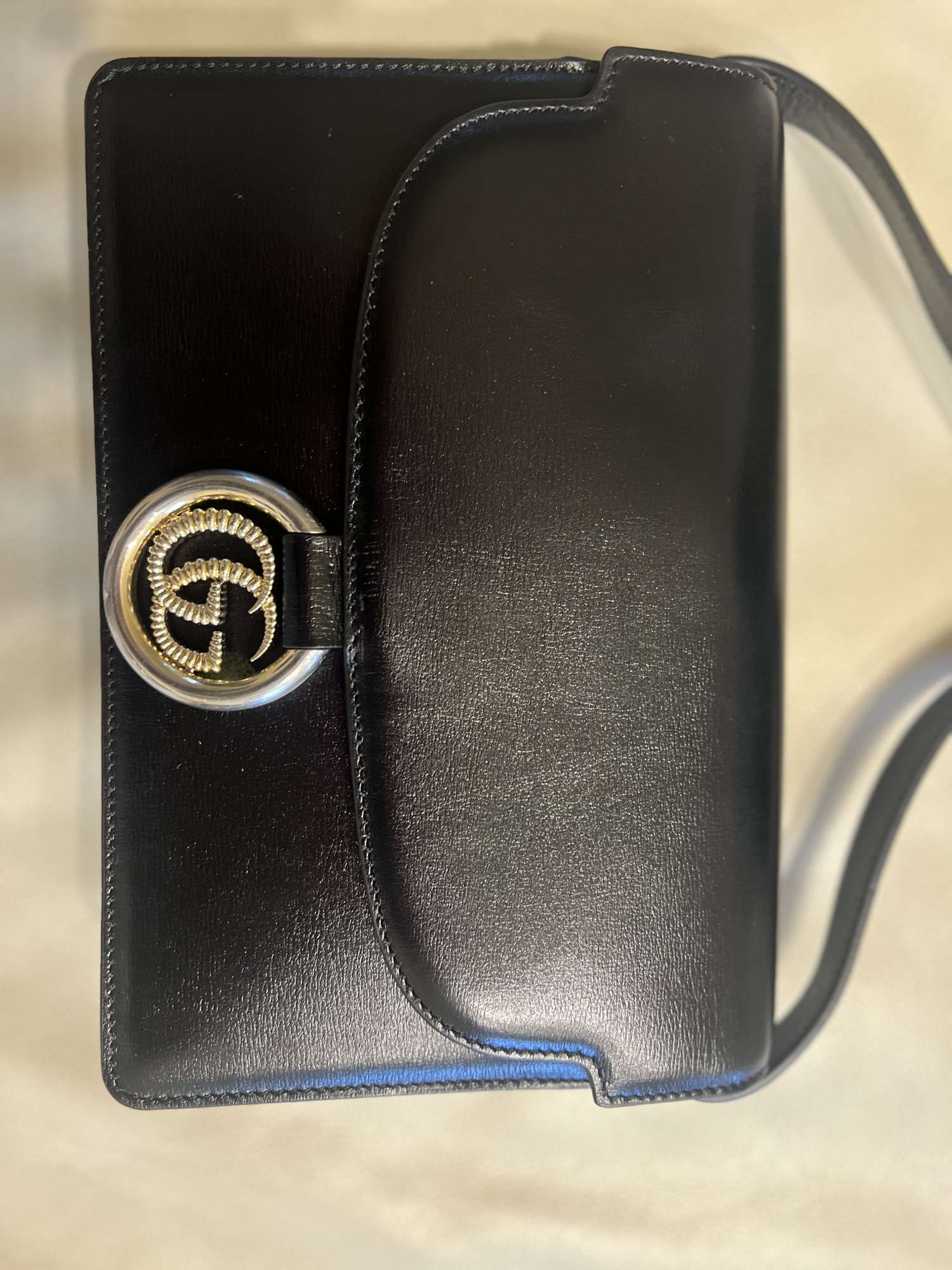 GUCCI GG Ring kabelka crossbody