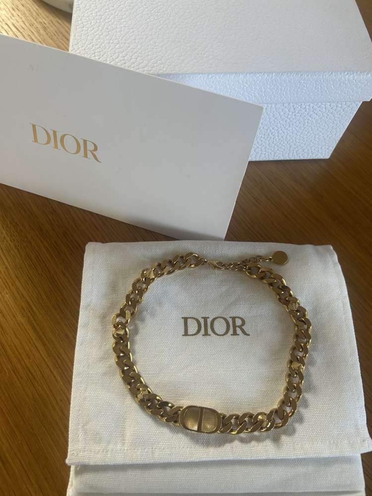 Dior náhrdelník