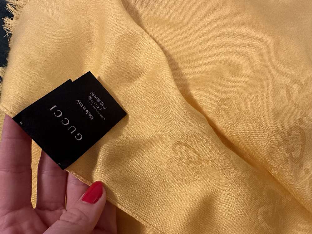 Obdlznikova satka Gucci