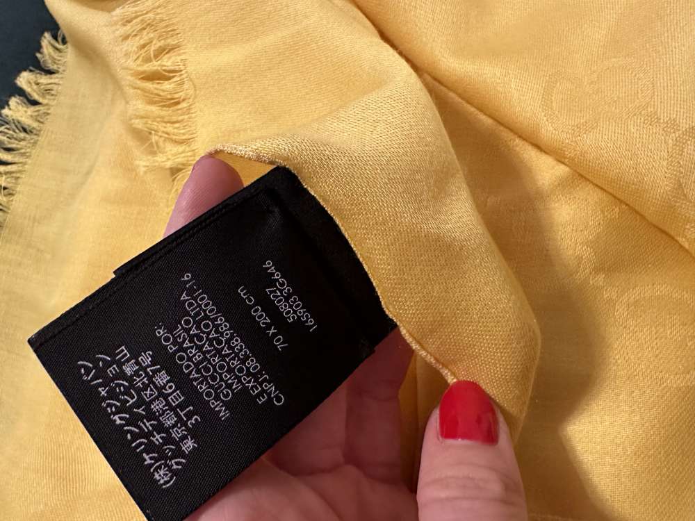 Obdlznikova satka Gucci