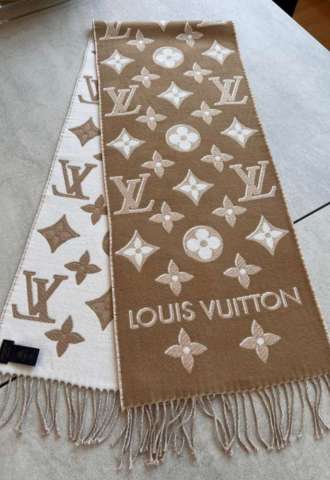 https://vipluxury.sk/Louis Vuitton šál