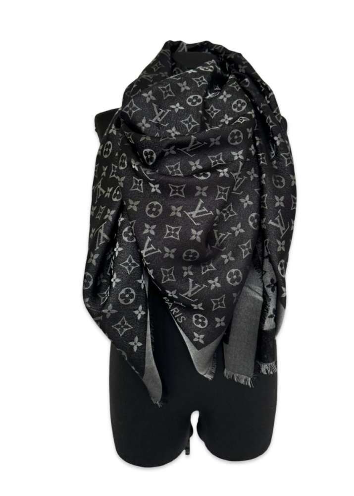 Nový šál Louis Vuitton monogram lesk čierny M75123