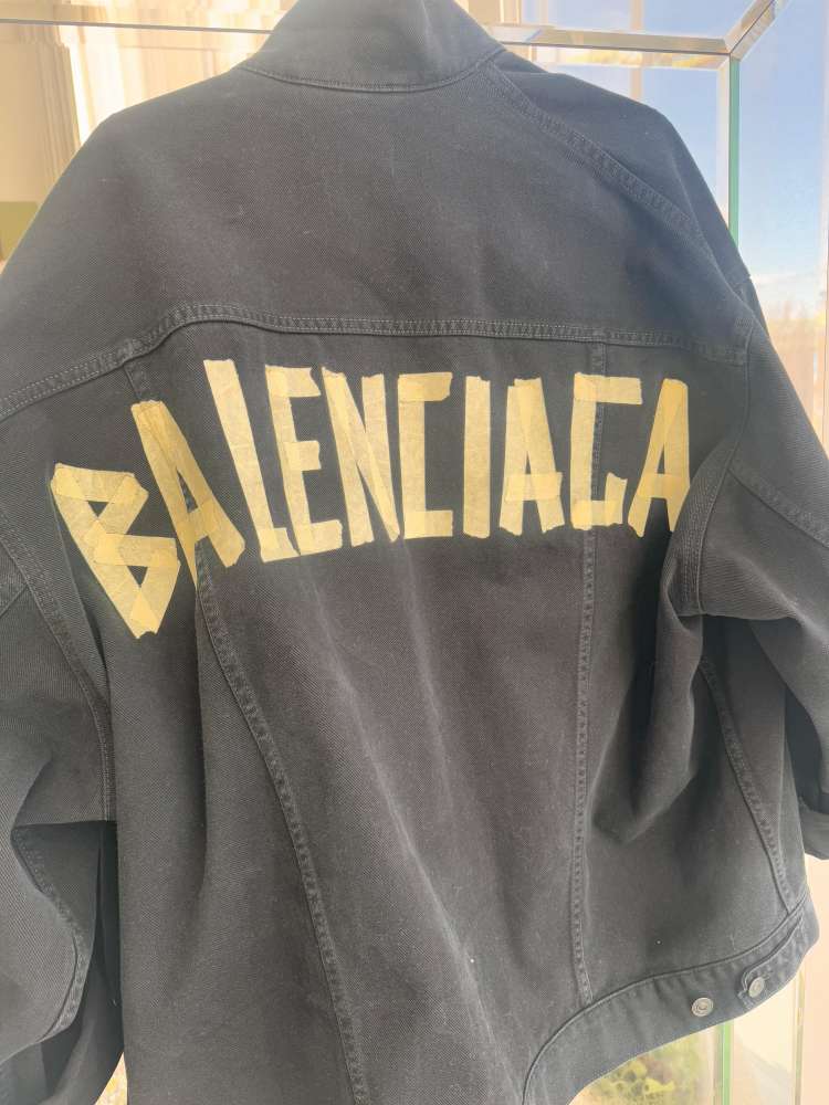 Balenciaga riflová bunda