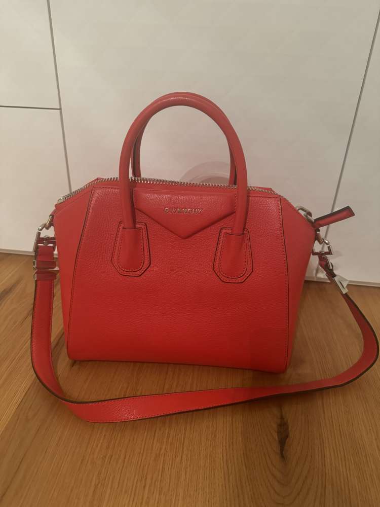Givenchy Antigona