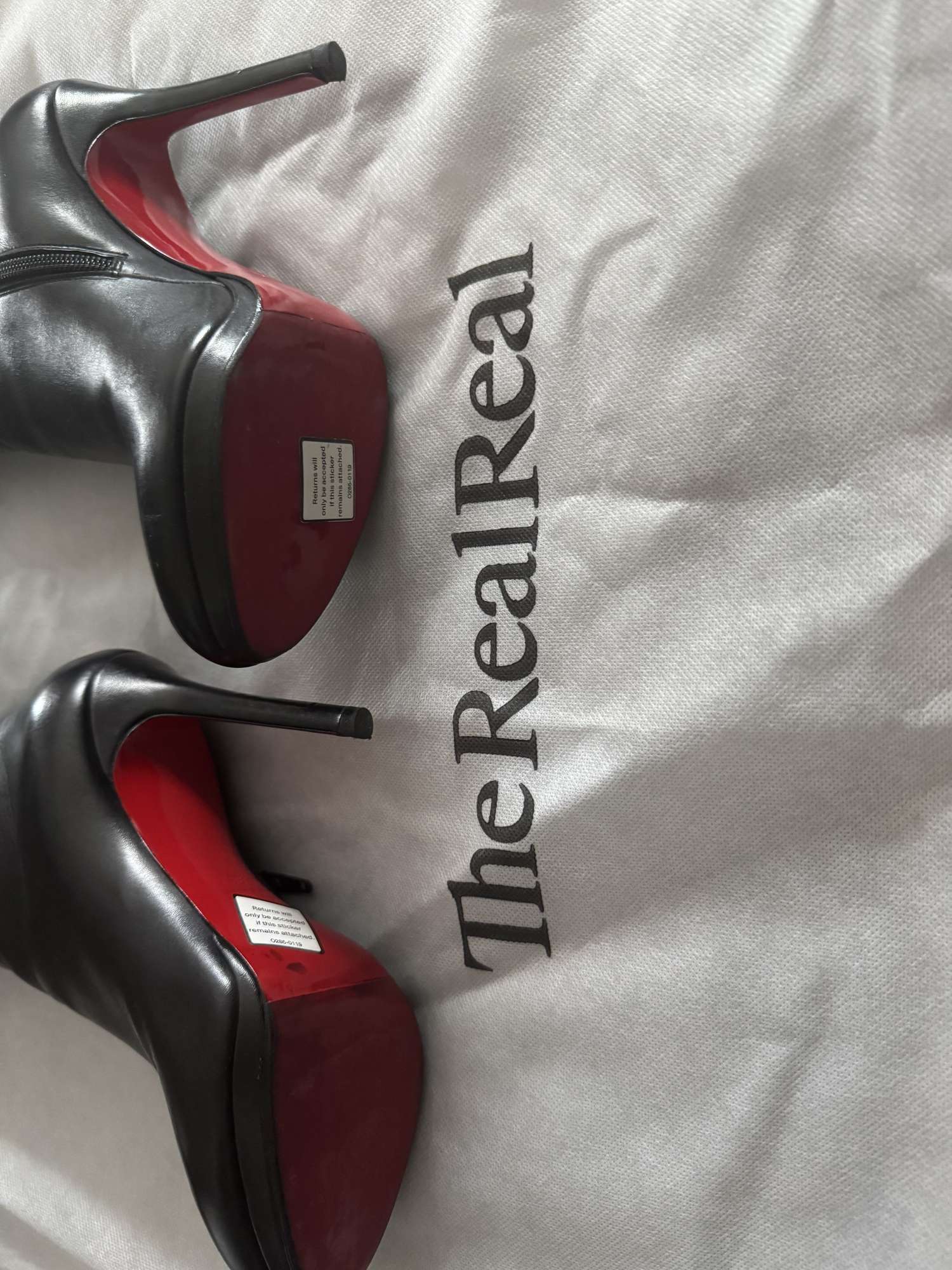 Čierne kožené čižmy Christian Louboutin