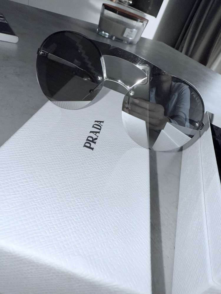 Okuliare Prada