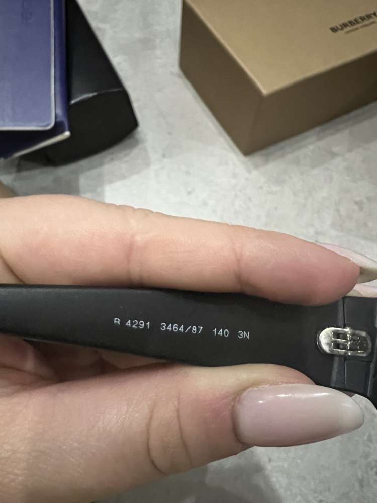 Burberry slnecne okuliare