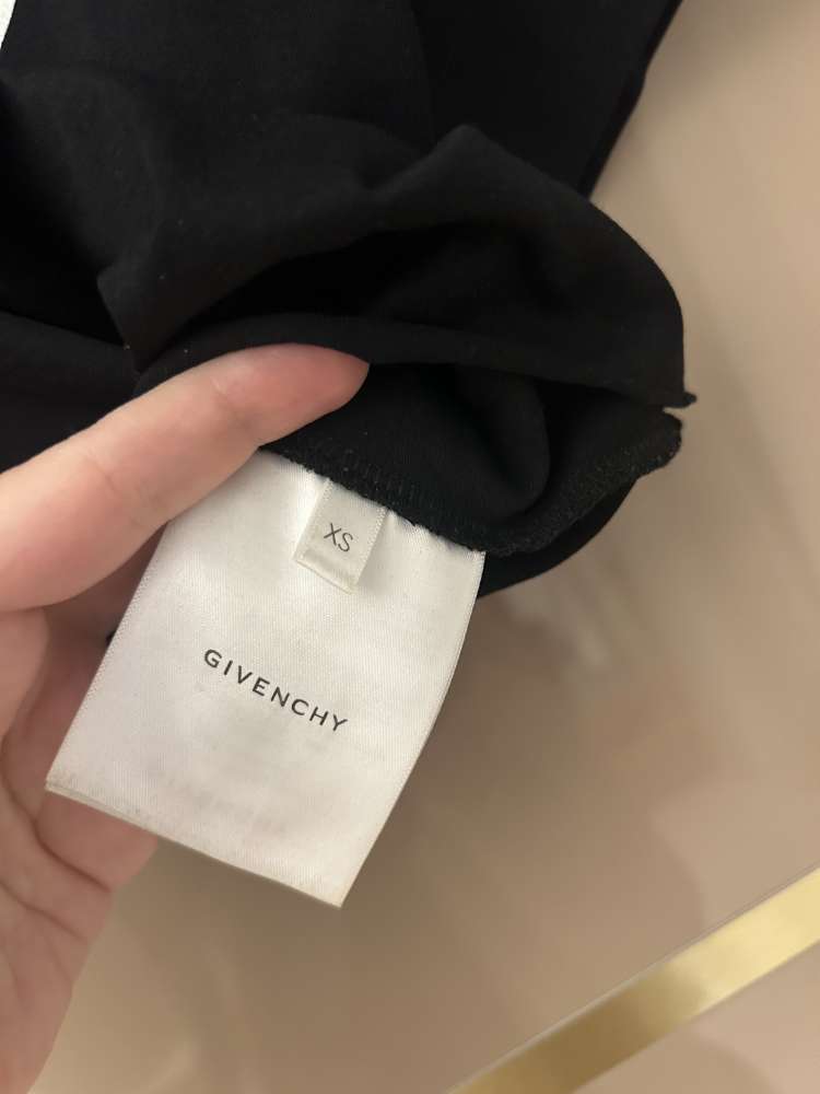Givenchy crop top
