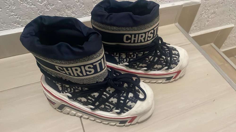 Dior snehule 37