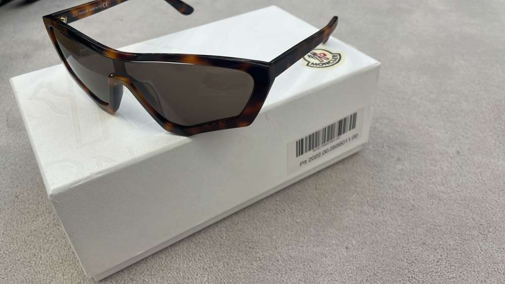 Moncler slnečné okuliare