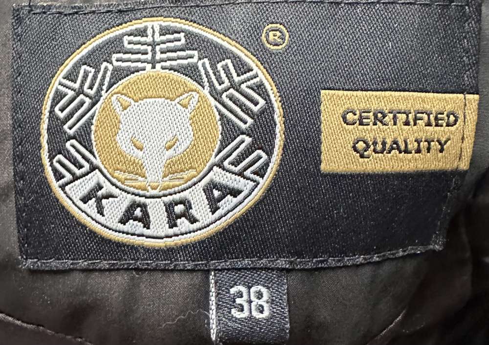 Delší bunda Kara s pravou kožešinou