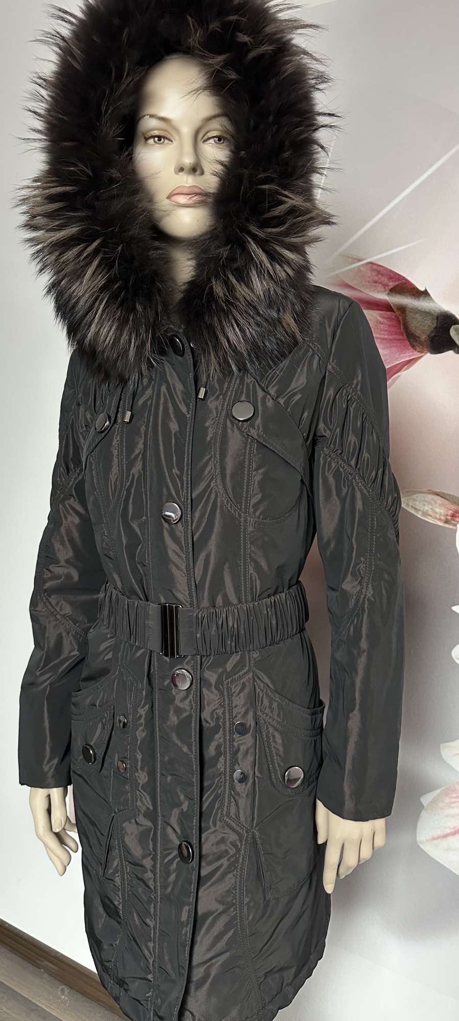 Delší bunda Kara s pravou kožešinou