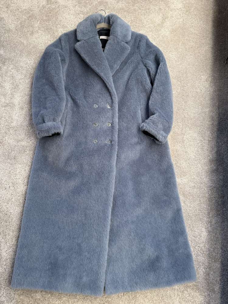 Kožuch Inés a Marechal