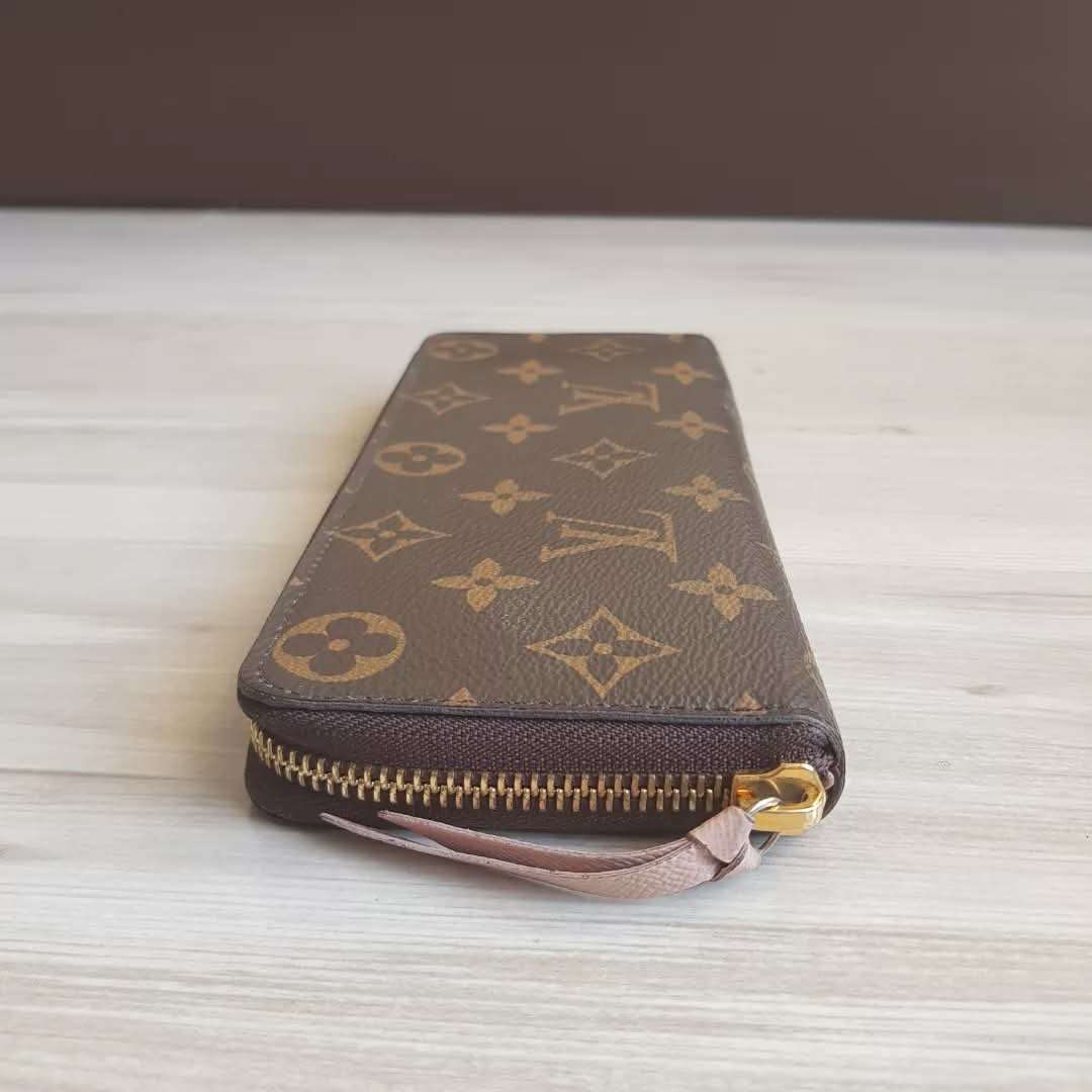 Louis Vuitton Clemence