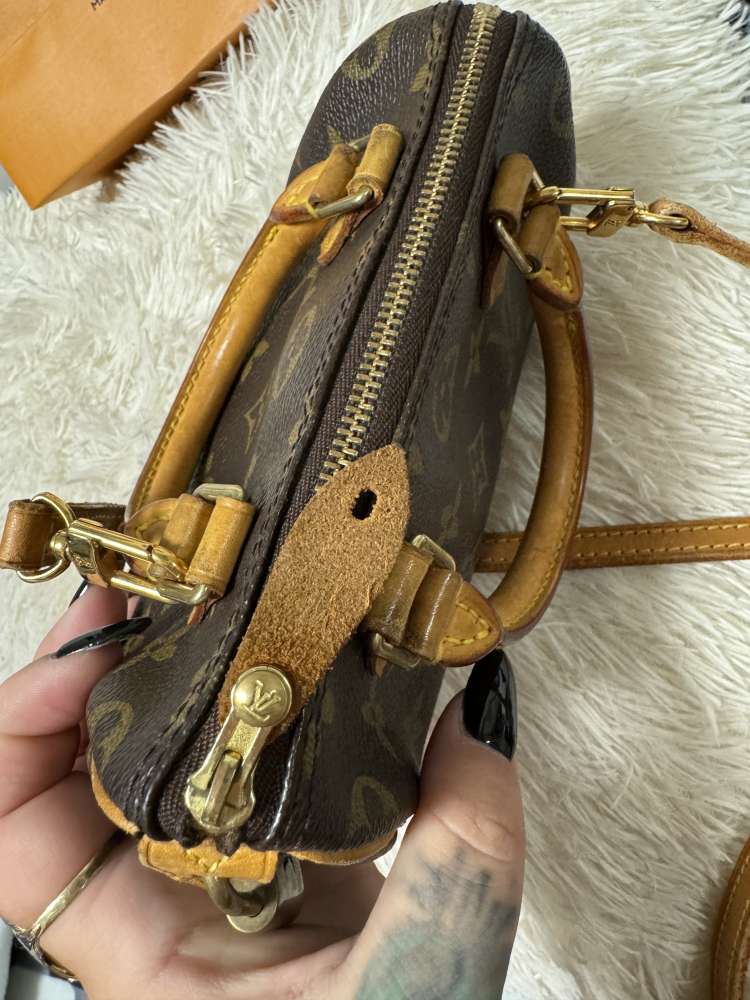 Louis Vuitton mini Speedy