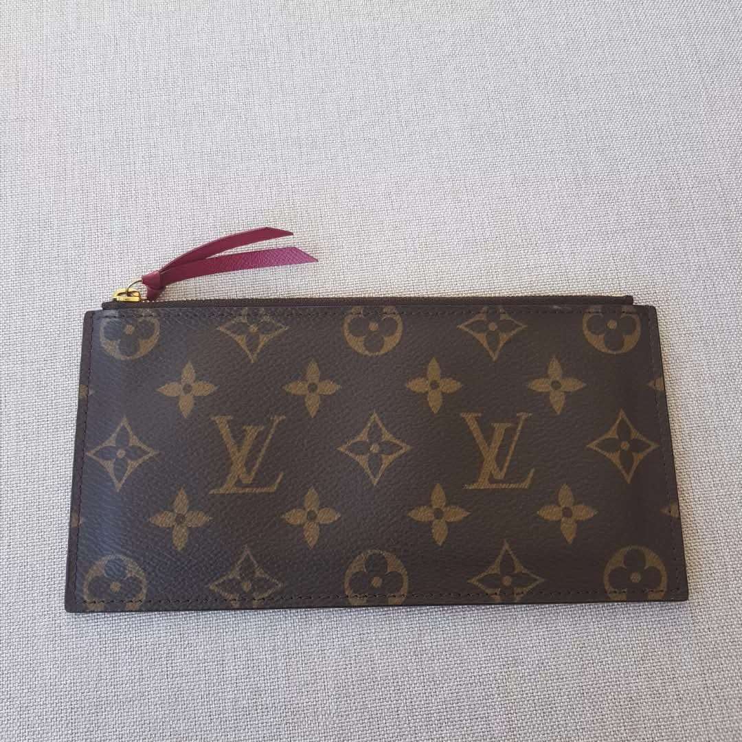 Louis Vuitton Pochette