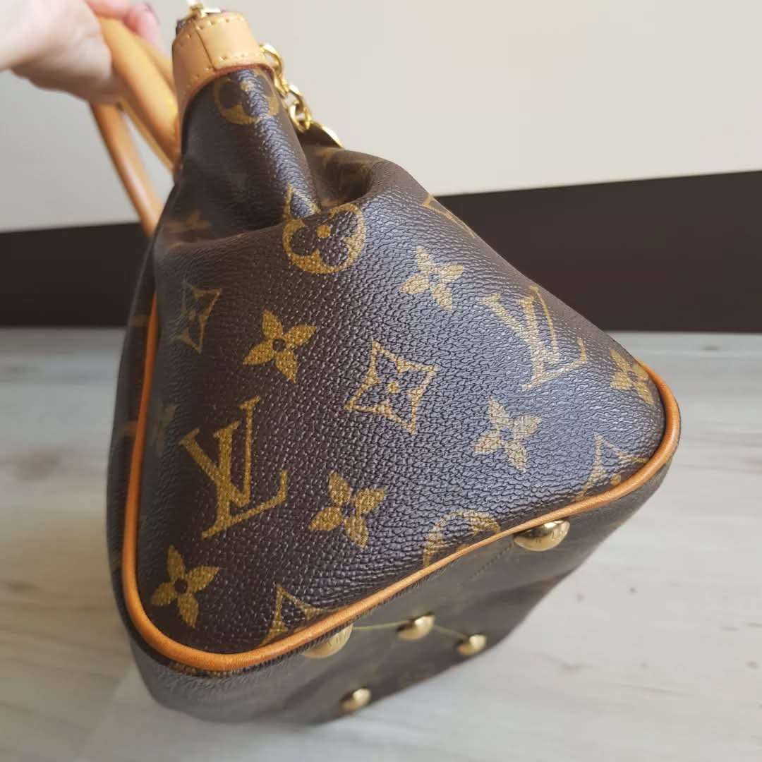 Louis Vuitton Tivoli PM