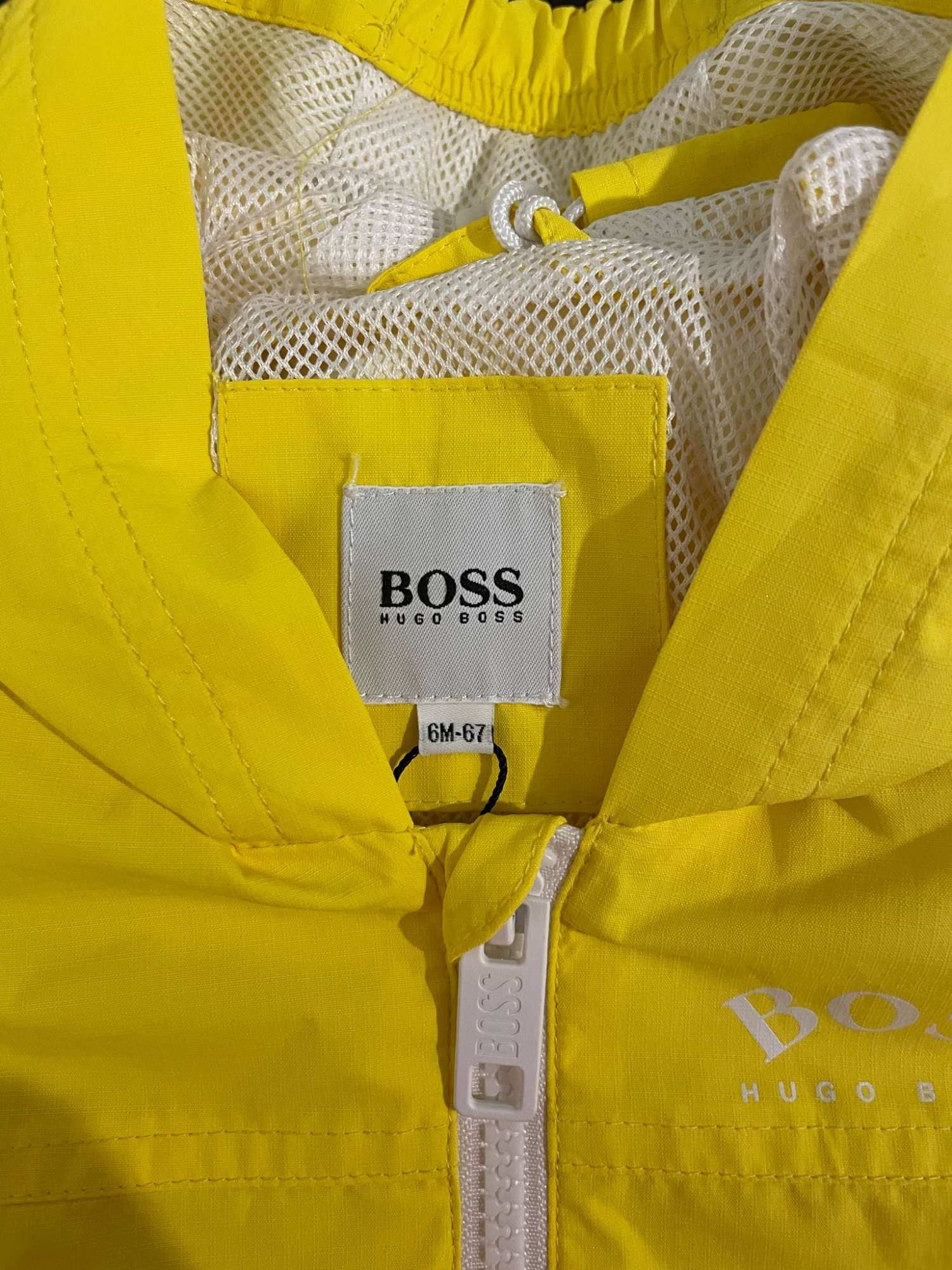 Hugo Boss bundička