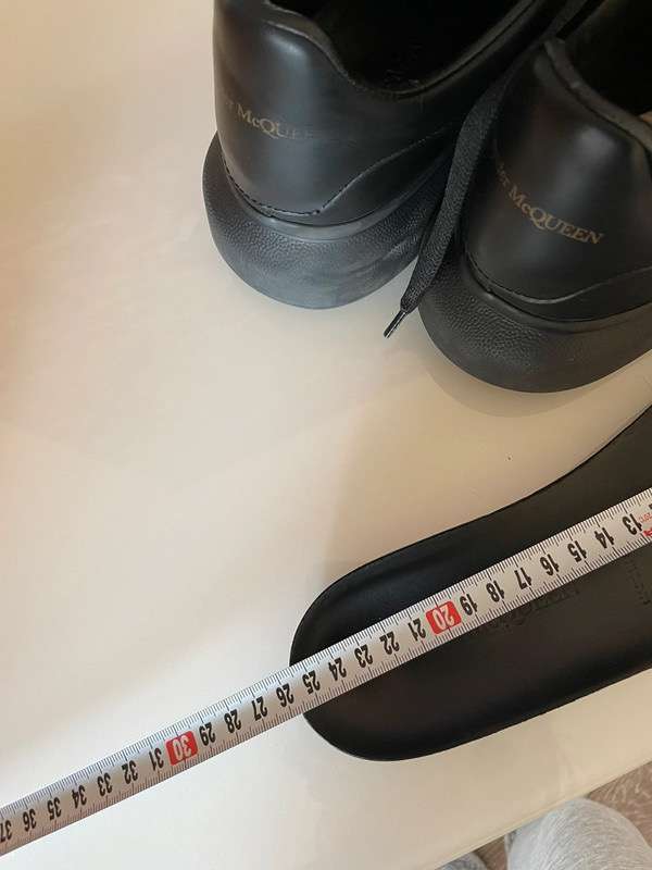 Alexander McQueen tenisky 39