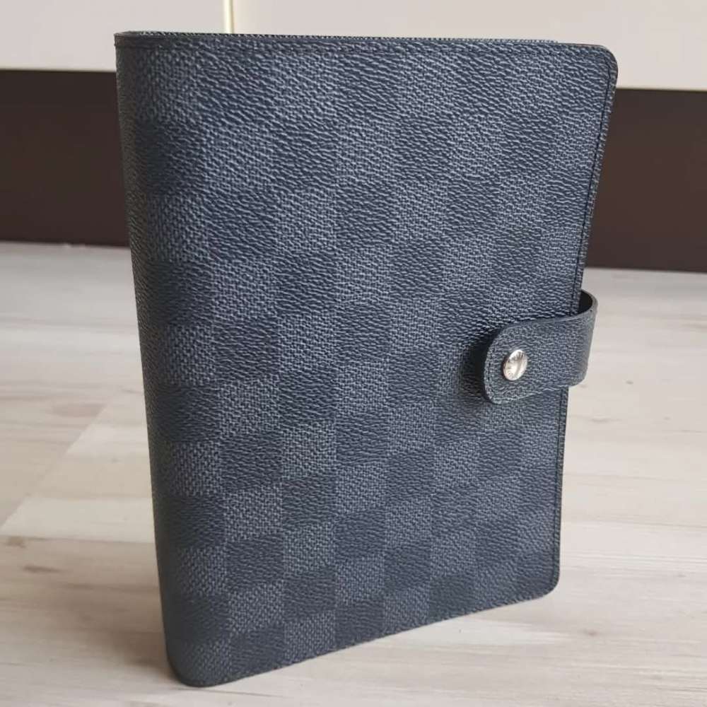 Louis Vuitton Agenda MM
