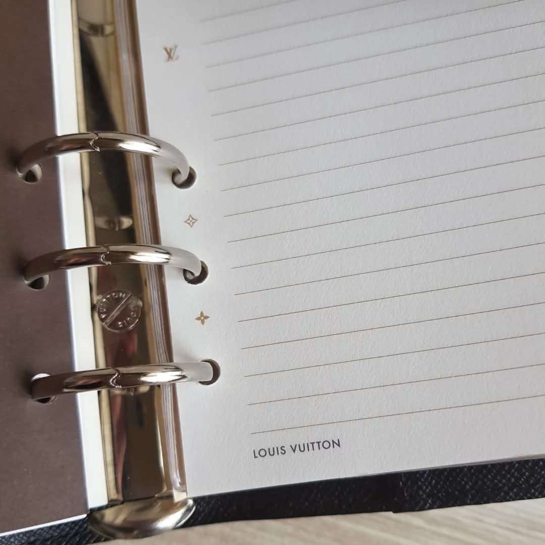 Louis Vuitton Agenda MM