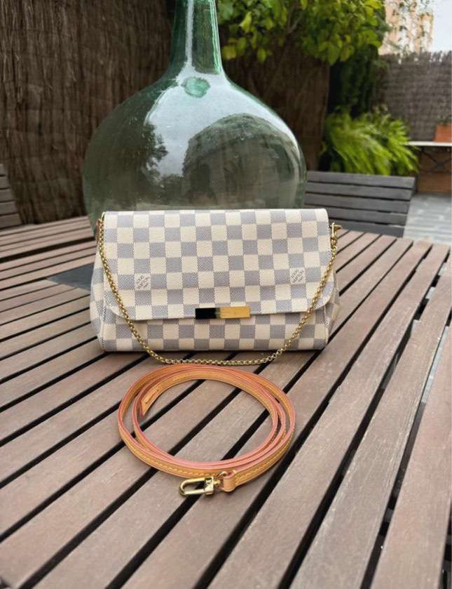 Louis Vuitton Eva