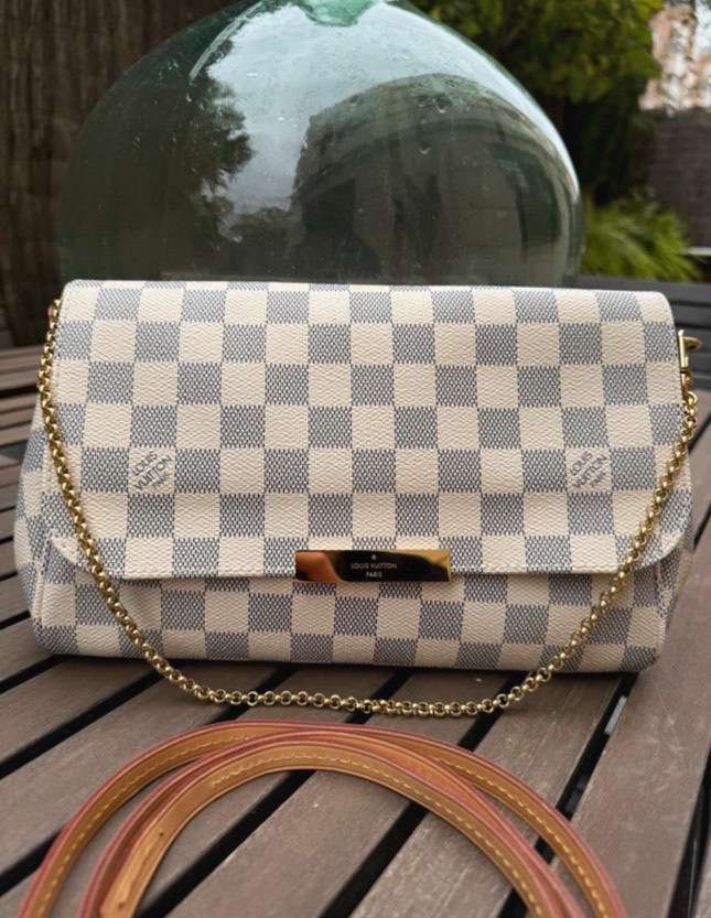 Louis Vuitton Eva