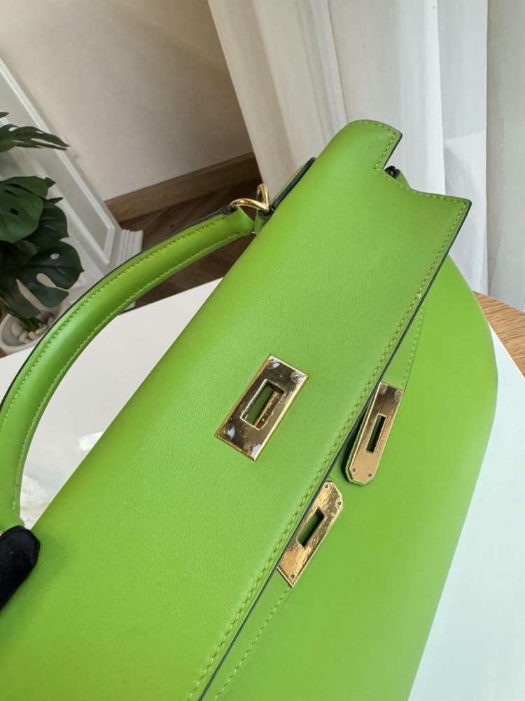 Hermes Kelly 32