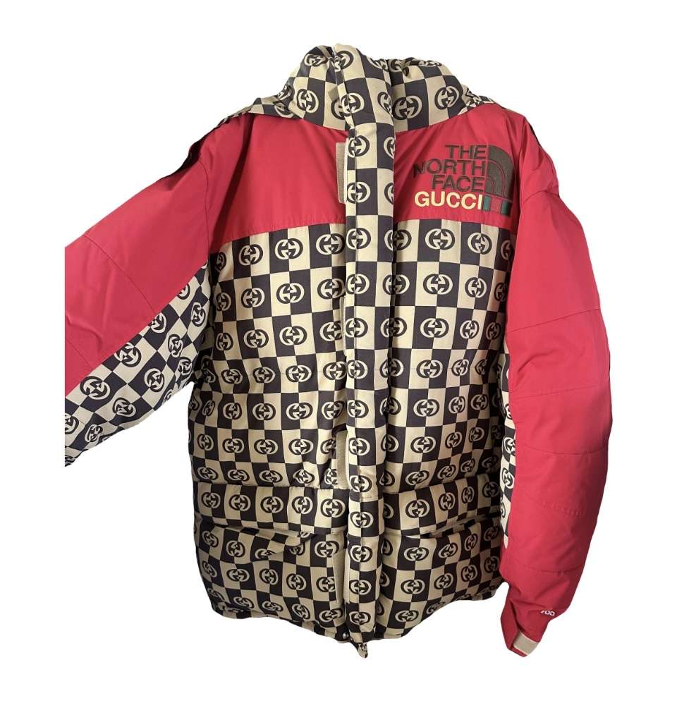 North Face x Gucci bunda