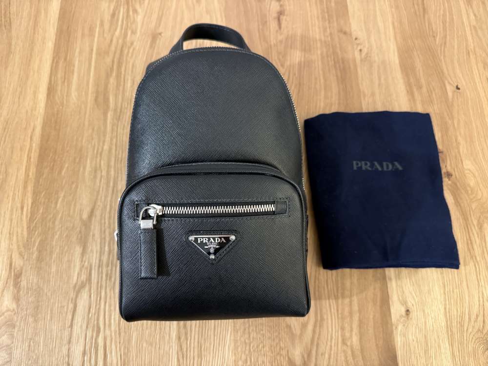 Batoh Prada