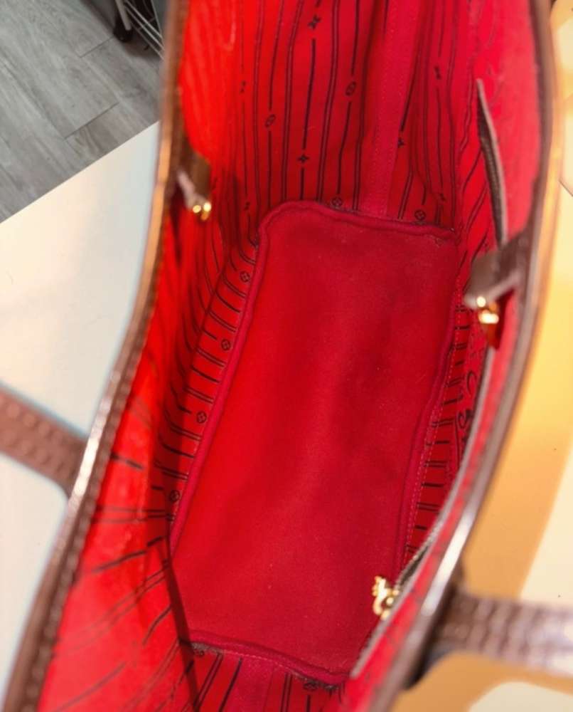 Louis Vuitton neverfull