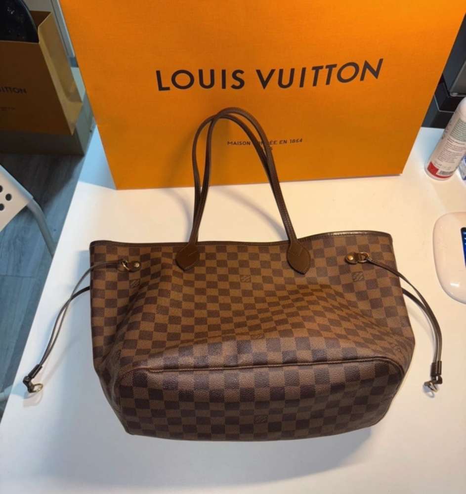 Louis Vuitton neverfull