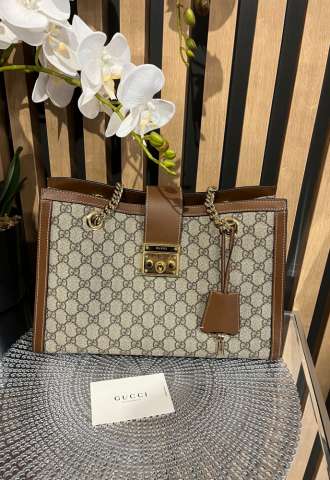 https://vipluxury.sk/Gucci Padlock leather tote